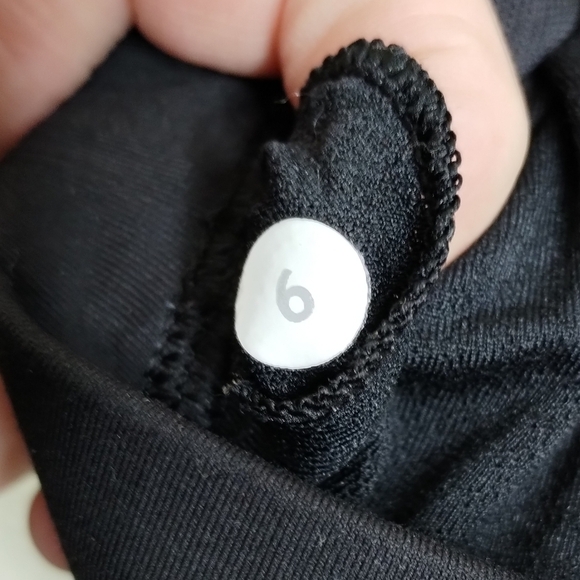 Lululemon Wild Tank Heathered Black / Black Size 6 - Picture 5 of 5